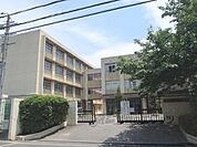 寺戸中学校まで1100メートル