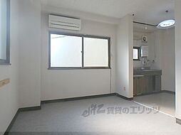 七条ビル 203 2階1Kのリビング/ダイニング