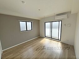 ブリリアコート龍谷大前 5階1Kのリビング/ダイニング