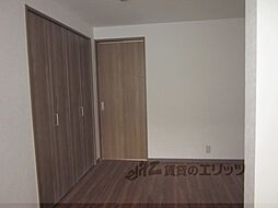 京阪本線 東福寺駅 徒歩8分の賃貸マンション 4階1LDKのリビング/ダイニング