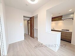 JR東海道・山陽本線 西大路駅 徒歩11分の賃貸マンション 1階1DKのリビング/ダイニング