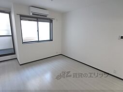 JR山陰本線 丹波口駅 徒歩7分の賃貸アパート 2階ワンルームのリビング/ダイニング