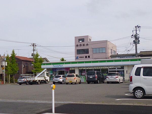 画像22:ファミリーマート新潟平島店(458m)