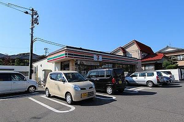 画像20:セブンイレブン新潟小針藤山店(822m)