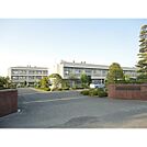 中学校「安曇野市立豊科南中学校まで1806ｍ」