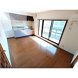 ガーデンテラス大日方　B棟 2階3DKのリビング/ダイニング