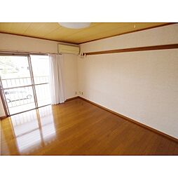 ヴィラ若宮　B棟 2階2DKのリビング/ダイニング