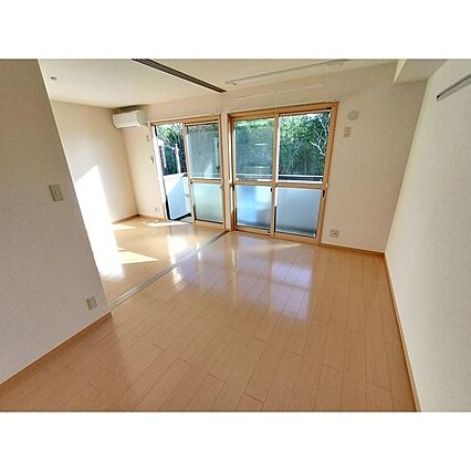 シャルルアモリA_内装_7