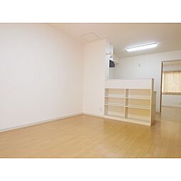 ディアスナオエ 1階2LDKのリビング/ダイニング