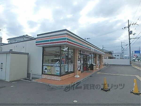 画像17:セブンイレブン　野洲栄店まで290メートル