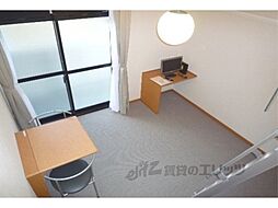 レオパレス琵琶湖 104 1階1Kのリビング/ダイニング