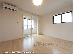 近江鉄道八日市線 八日市駅 徒歩22分の賃貸アパート 2階1LDKのリビング/ダイニング