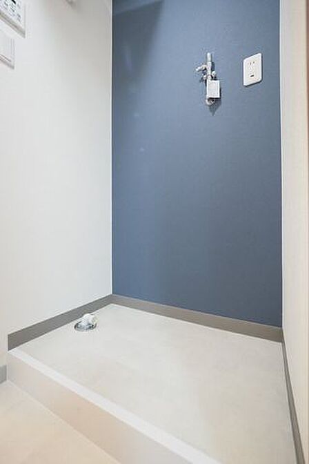 【 防水パン付き洗濯機置場 】