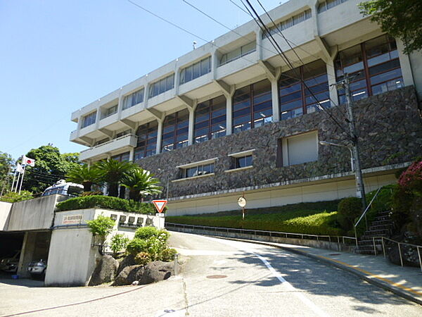 周辺：役所「箱根町役場まで1924m」