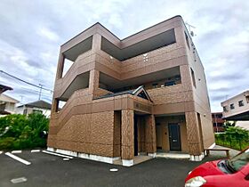 ルミエール  ｜ 神奈川県小田原市東町１丁目（賃貸マンション1K・3階・29.70㎡） その1