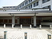 小学校「小田原市立三の丸小学校まで510m」