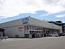 周辺：ドラッグストア 「ウエルシア小田原南鴨宮店まで621m」
