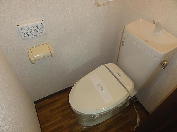 apartment 山形県上山市金生東1丁目
物件地図