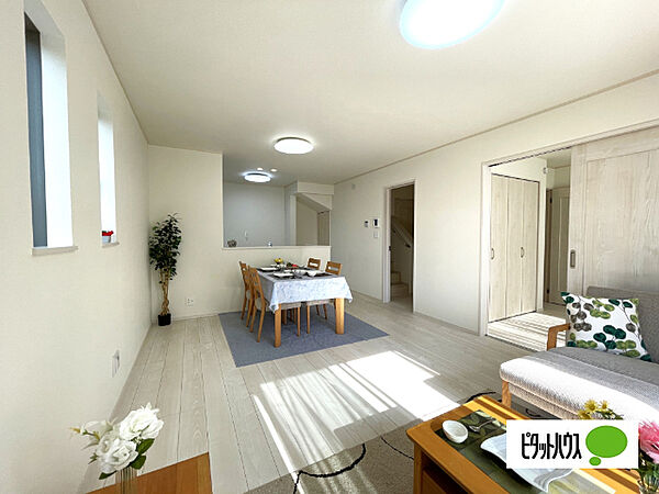 リビング/ダイニング