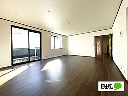 船橋市習志野台6丁目　中古戸建 5SLDKのリビング/ダイニング