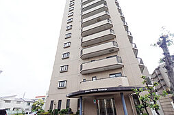 新築時分譲は株式会社大京。長きにわたり日本のマンション業界を牽引してきた、圧倒的な実績と信頼性を誇るトップブランドです。マンションの信頼性と価値を高めます。