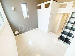 ハーモニーテラス栗原 102 1階ワンルームのリビング/ダイニング