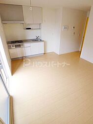 メイプルガーデン 305 3階2LDKのリビング/ダイニング