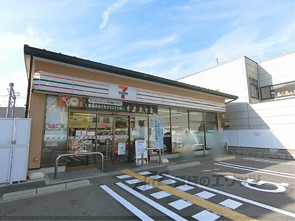 画像21:セブンイレブン　京阪鳥羽街道駅前店まで950メートル