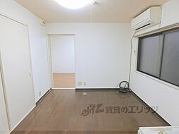 京阪本線 神宮丸太町駅 徒歩21分の賃貸マンション 1階2Kのリビング/ダイニング