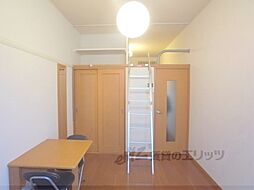 レオパレス堀川 2階1Kのリビング/ダイニング