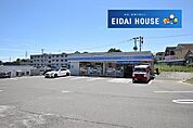 ローソン仙台川平一丁目店 徒歩14分。 1060m