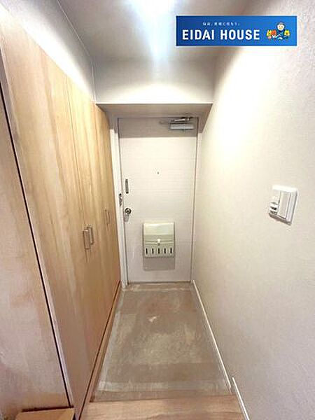 玄関を拡大表示