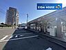周辺：セブンイレブン仙台小田原八丁目店 徒歩5分。 370m