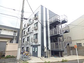 埼玉県川口市芝中田１丁目（賃貸マンション1K・1階・23.70㎡） その1