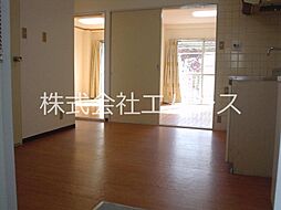 居間