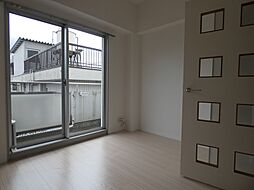 R　FIELDS　KAWAGUCHI 307 3階1Kのリビング/ダイニング