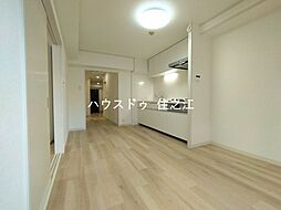 居間