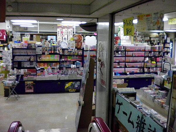 画像24:【書店】ときわ書房　本八幡店まで402ｍ