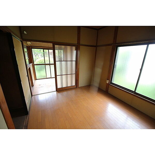 detached 茨城県石岡市若松2丁目

地図を見る
