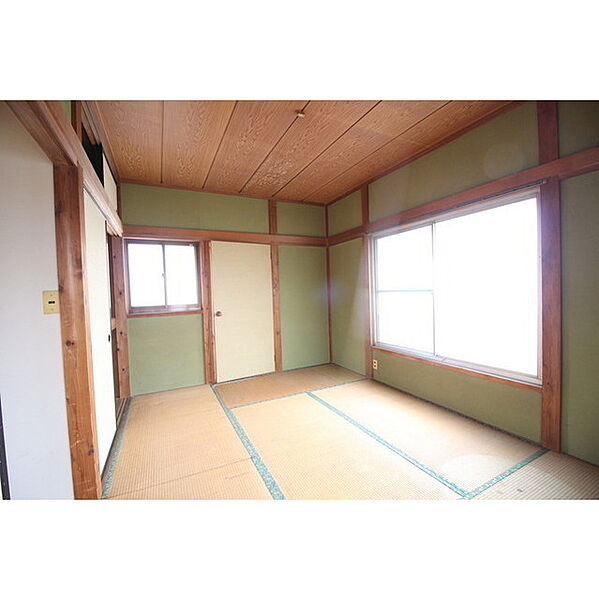 detached 茨城県石岡市若松2丁目

地図を見る