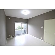 ※写真は101号室の写真の為、現況と異な