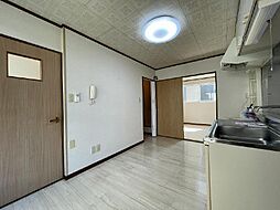 居間