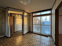 居間