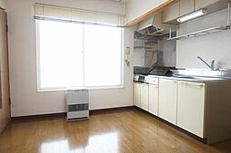 居間
