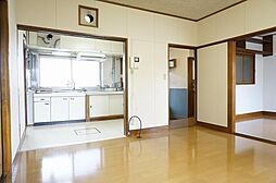 居間
