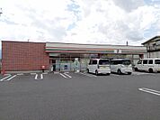 セブンイレブン山梨田富店602m