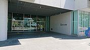 山梨県立図書館695m