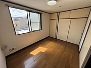 洋室6帖※清掃前