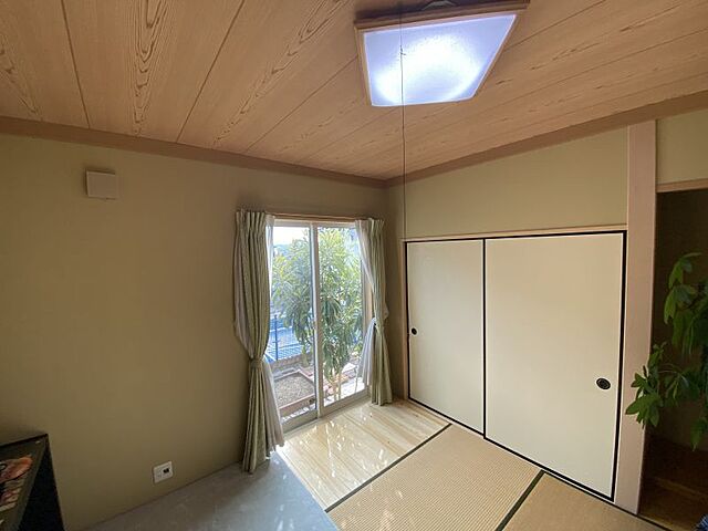 室内 額田郡幸田町大字坂崎字京ケ峯南