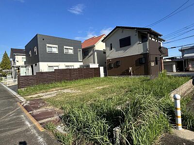 外観：【1号地】閑静な住宅街に位置する整形地です。市街地が近く住みやすい環境です。